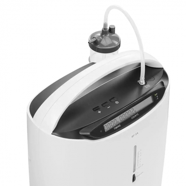 Concentrator de Oxigen Yuwell 8F-5A ( Cu Telecomanda ) - 5 litri