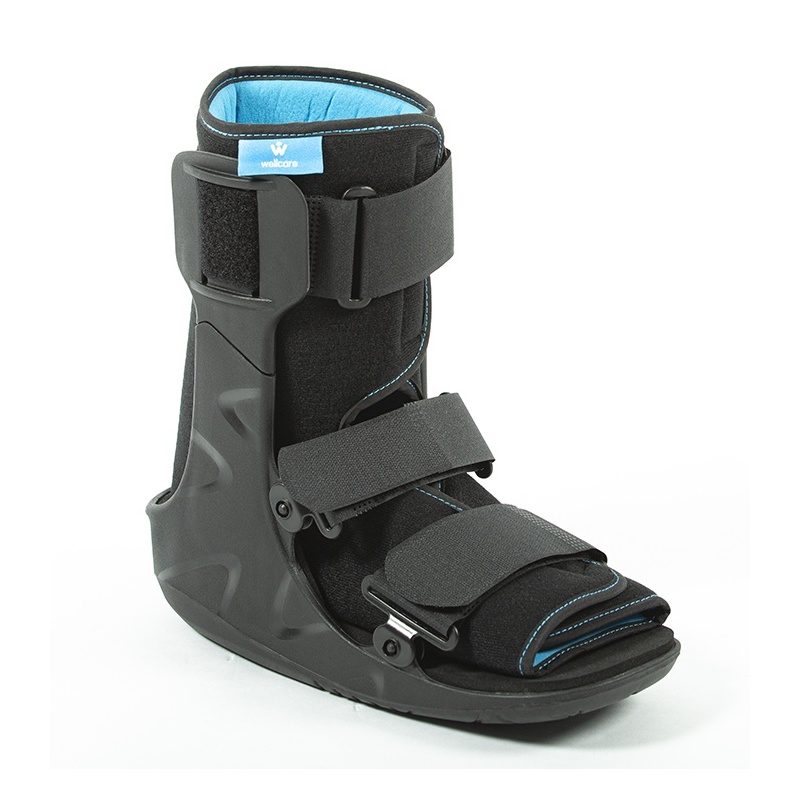 Orteza pentru imobilizarea gleznei SUPER WALKER – varianta SCURTA (29 cm)